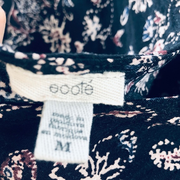 UO Ecote Boho Off-the-Shoulder T-Shirt Floral Med - Picture 10 of 11